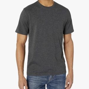 Amazon Essentials Men's 2-Pack Slim-Fit Short sleeve crew neck pocket t-shirt